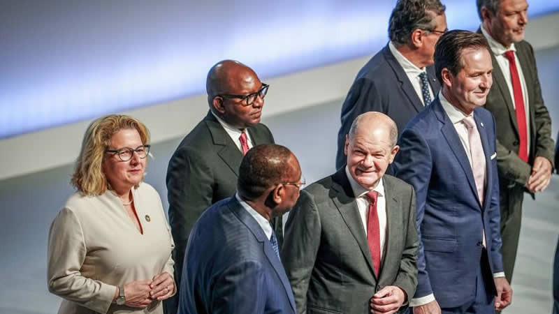 非洲峰会在柏林盛大举行