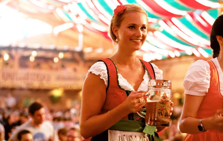 德国啤酒美女